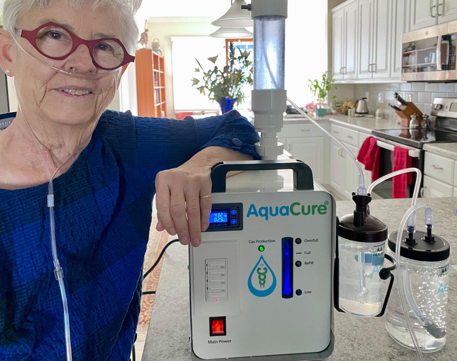 Senior Woman Successfully Using H2Echelon Hydrogen Machine - Real Customer Results